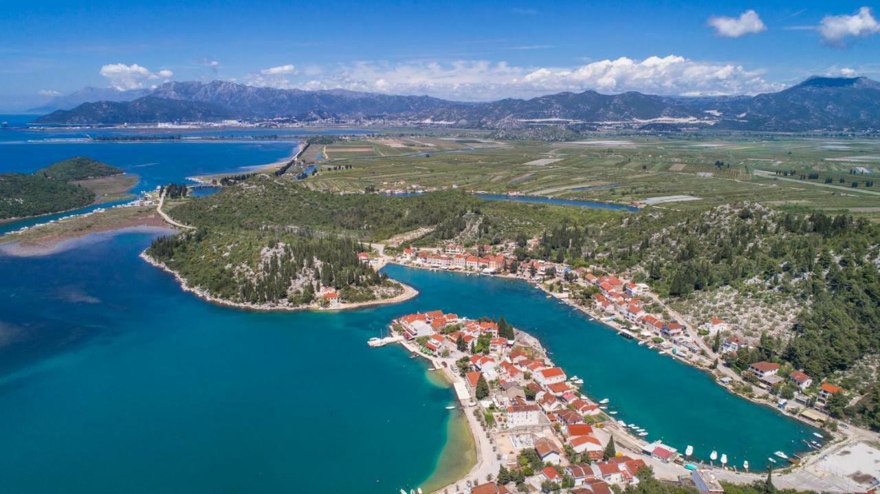Apartments 7+ Blace Εξωτερικό φωτογραφία